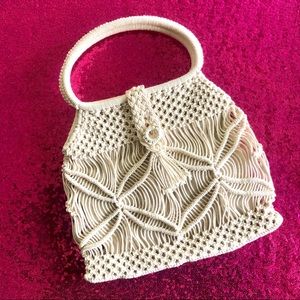 🍦WOVEN Ivory Crochet Knit Hand Bag